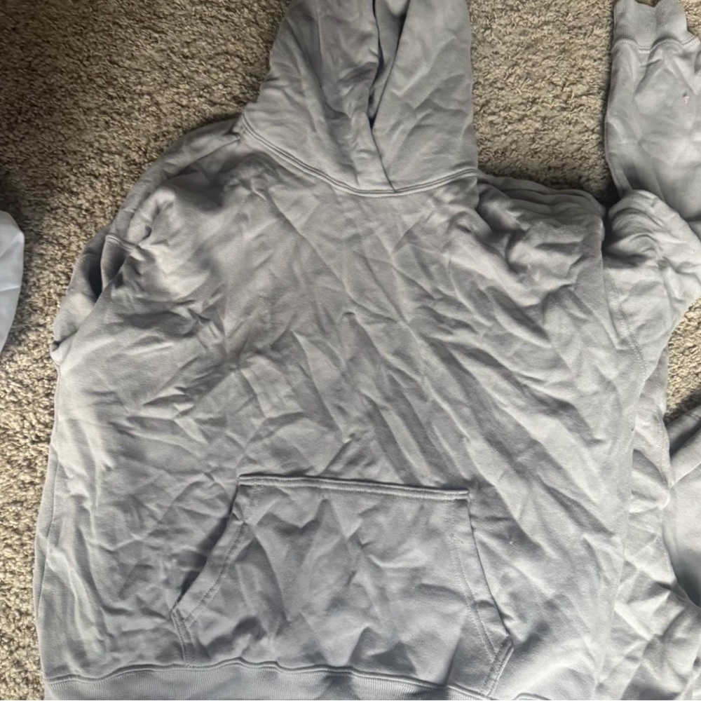 Hollister Light Gray Hoodie